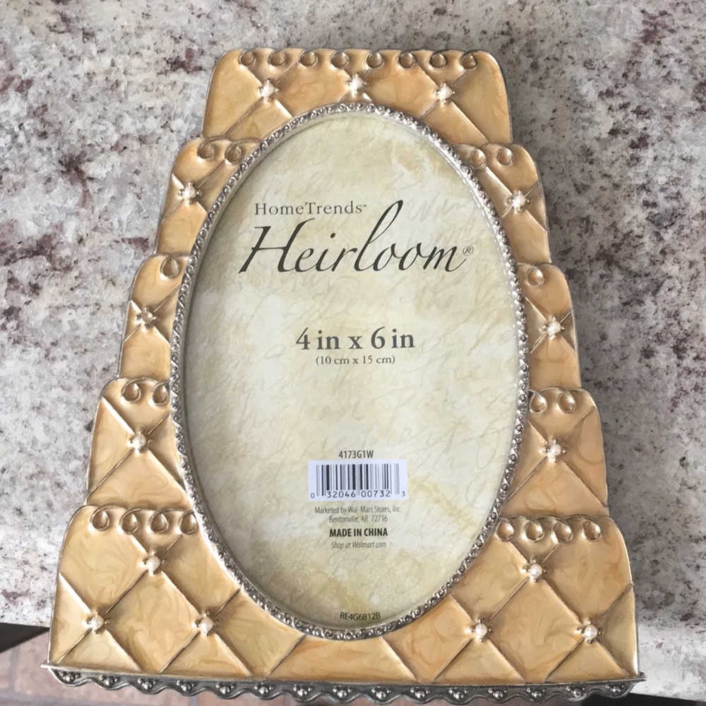 HomeTrends Picture Frame